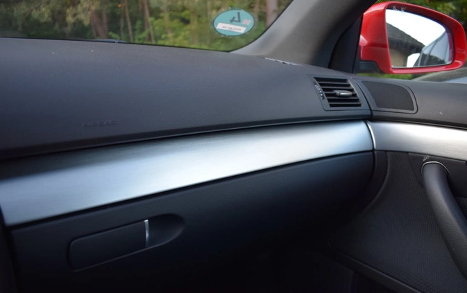 Audi A4 cena 22950 przebieg: 201293, rok produkcji 2007 z Brzeg małe 631